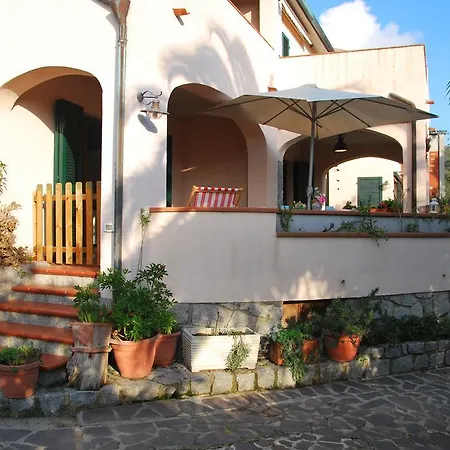 Complesso Mediterraneo Apartman Marina di Campo